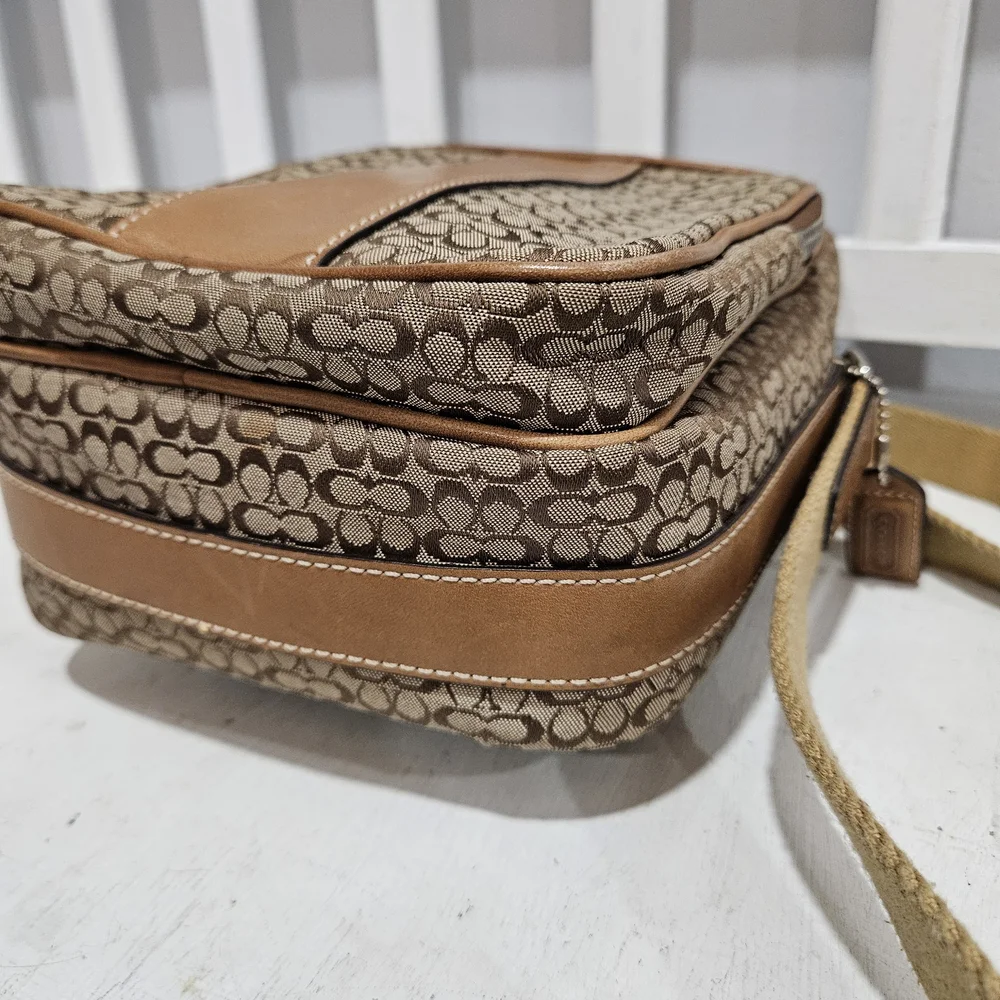 Coach Signature Mini C Camera/Sling Adjustable Bag Unisex Canvas & Leather